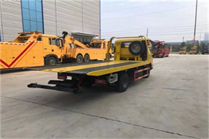 宽城非事故拖车